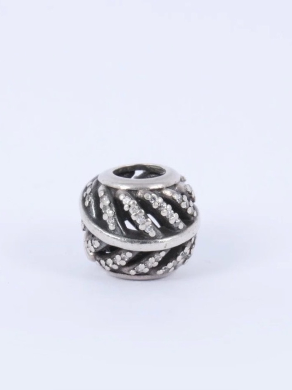 Pandora Silver Pavé Leaf Spacer Charm - Black and Silver